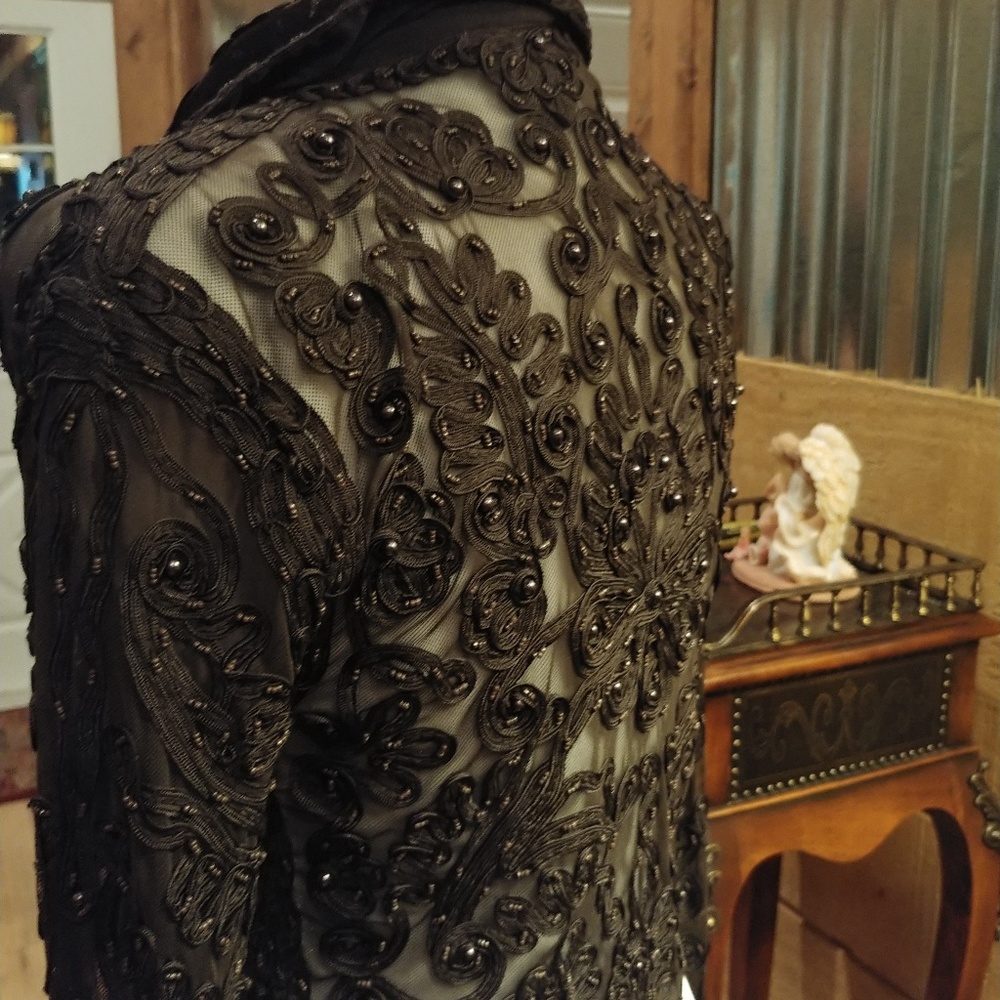 Cache Lace top - Picture 4 of 5
